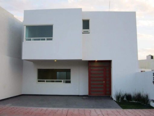 CASA EN JARDINES DE SANTA FE (SUR)