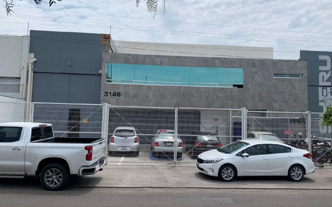 BODEGA EN RENTA, UBICADA EN SAN JUAN BOSCO, LEÓN GUANAJUATO.