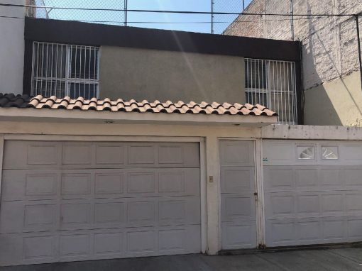CASA EN VENTA UBICADA EN COL. LEON MODERNO, LEÓN, GTO